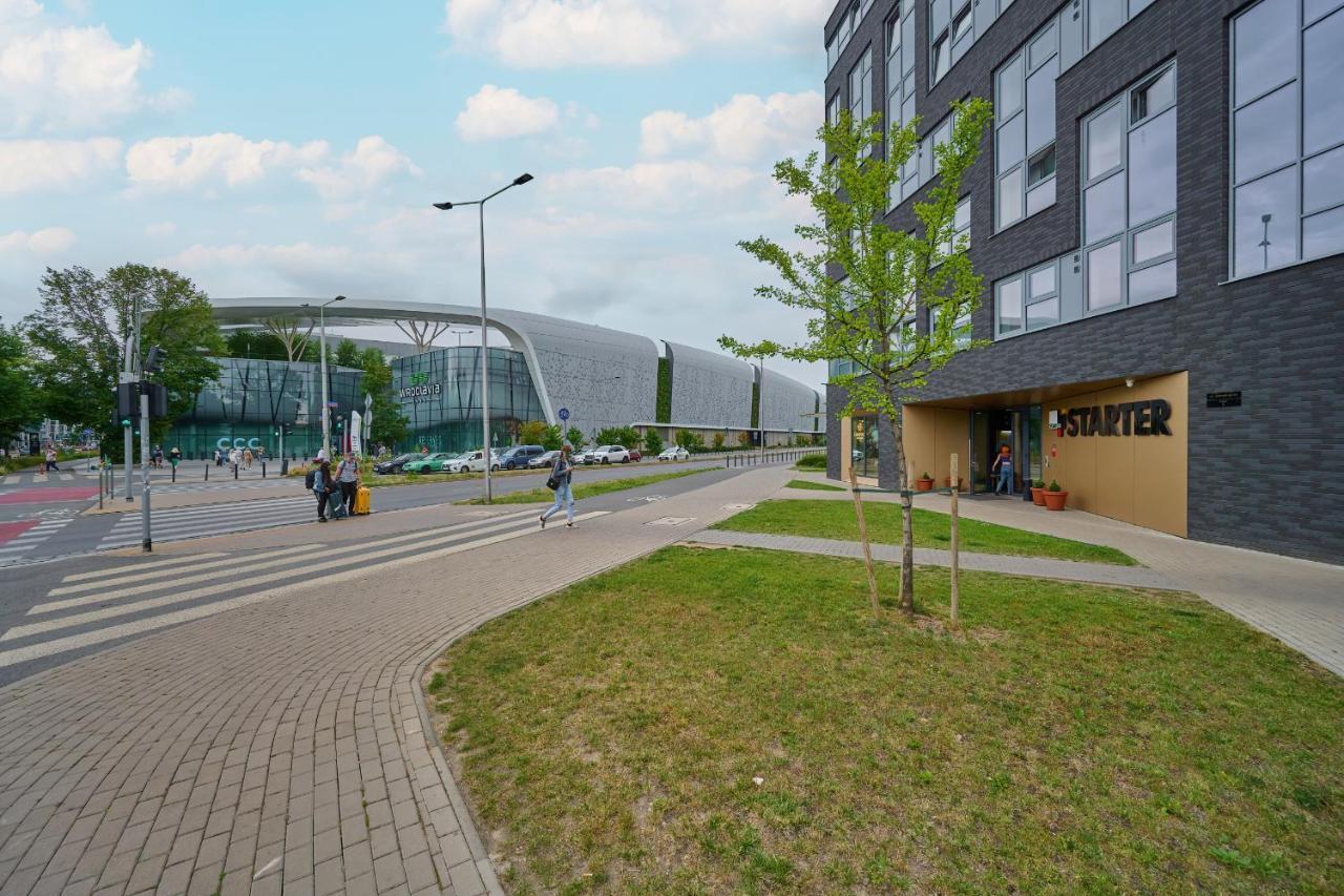 Trendy Studios With Home Office Near Wroclaw Main Station By Noclegi Renters Kültér fotó