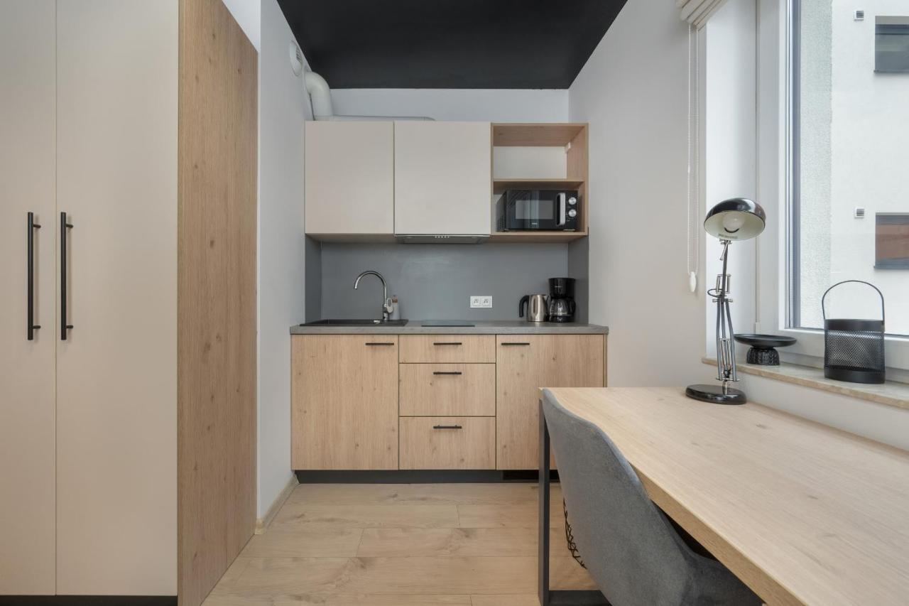 Trendy Studios With Home Office Near Wroclaw Main Station By Noclegi Renters Kültér fotó