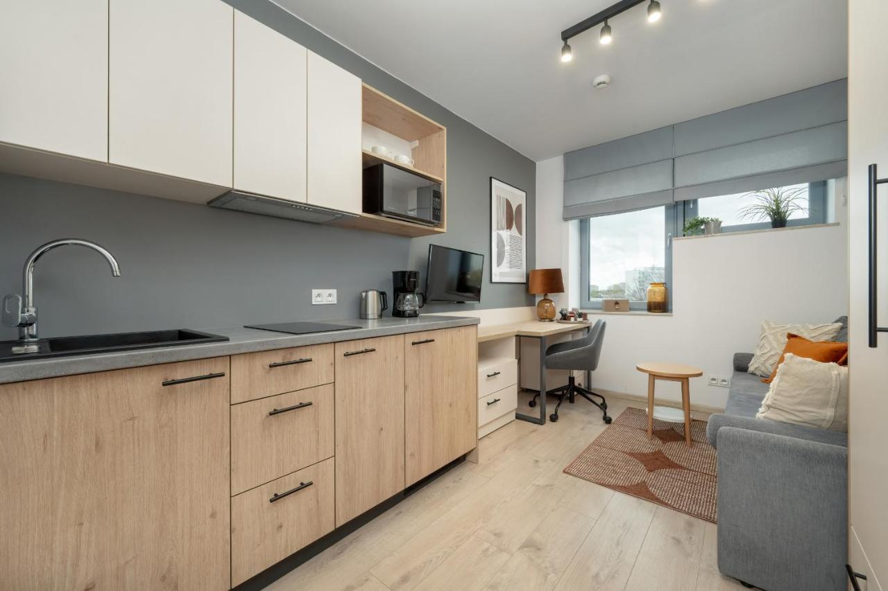 Trendy Studios With Home Office Near Wroclaw Main Station By Noclegi Renters Kültér fotó